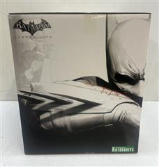 Dc Comics Batman Arkham City ARTFX+ Statue
